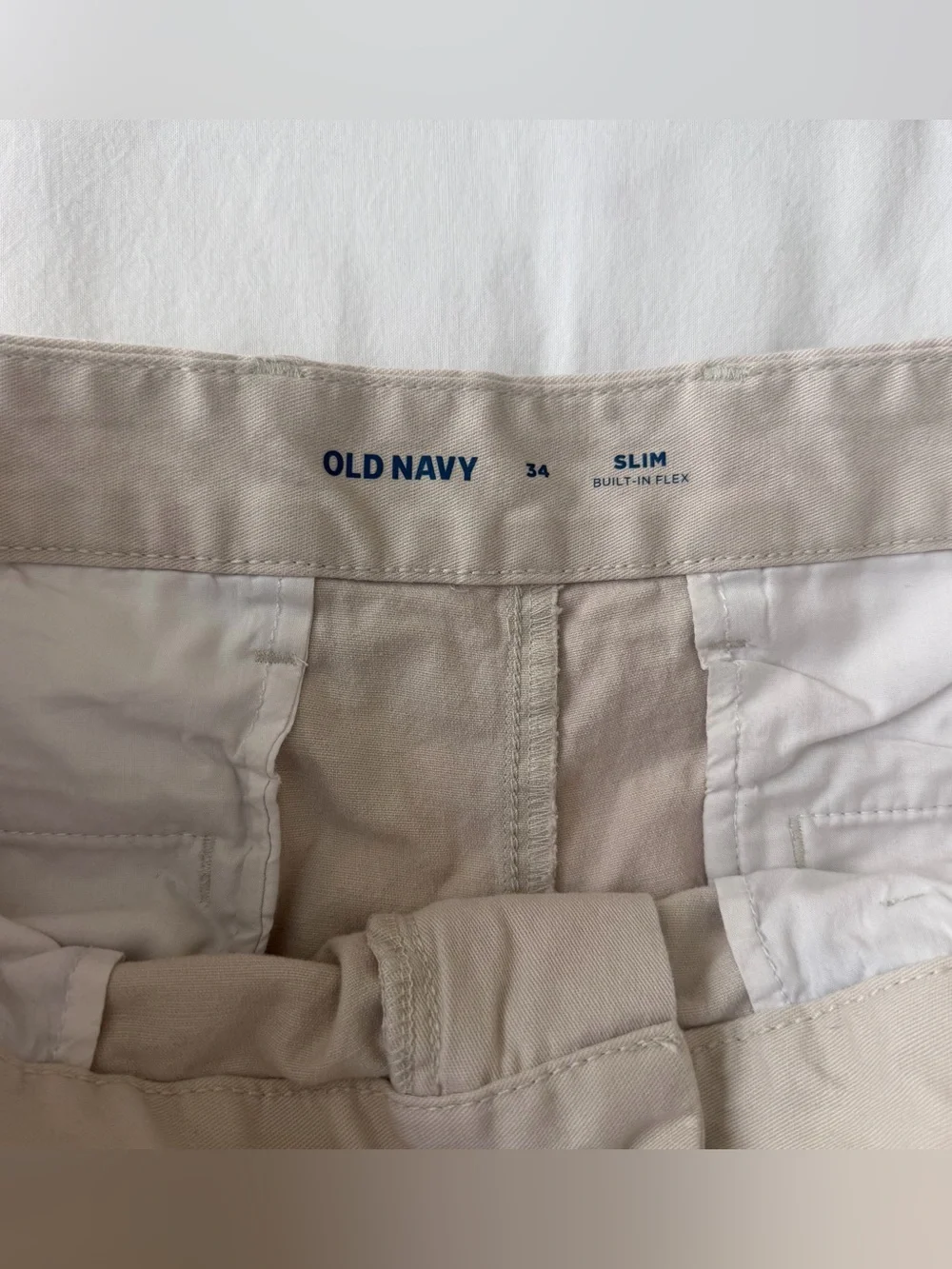 Old Navy Men’s Beige Cotton Chino Shorts